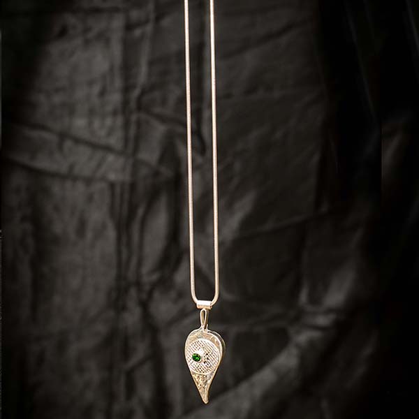 buy handmade sterling silver necklace bezel set