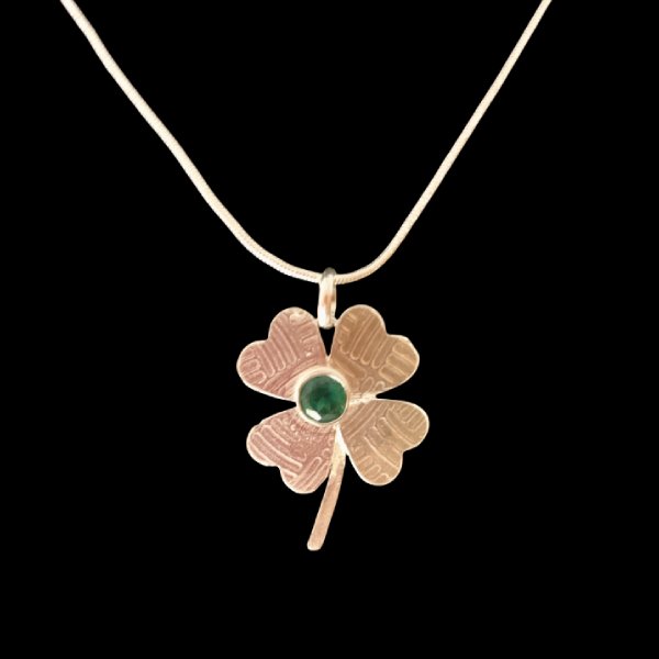 Shamrock -inspired  Sterling Silver necklace With Green Topaz