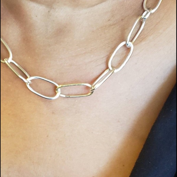 chain necklace on model